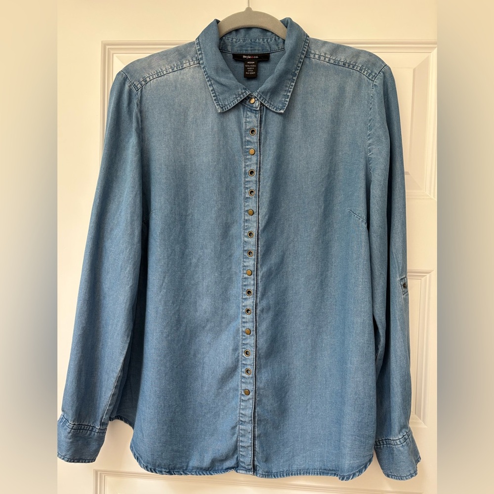 Style & Co Denim look Shirt ~ M